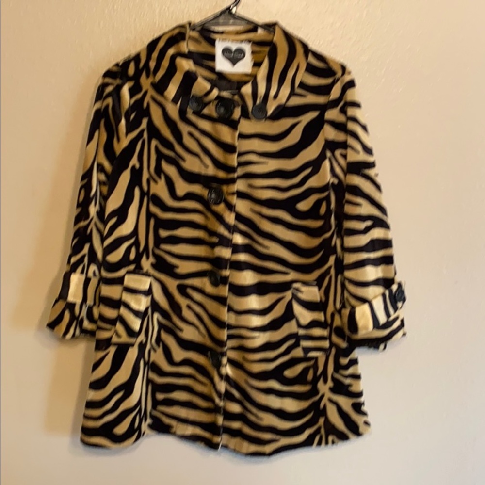 Cute women’s animal print jacket size medium